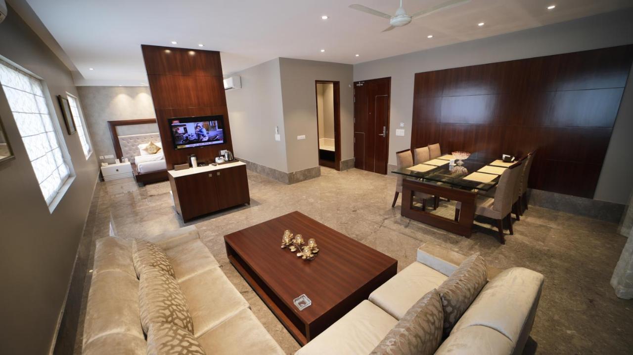 The Grand Village مراد آباد المظهر الخارجي الصورة